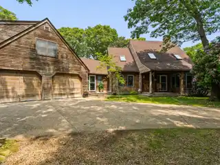 Thoughtfully Designed Post-and-beam Home