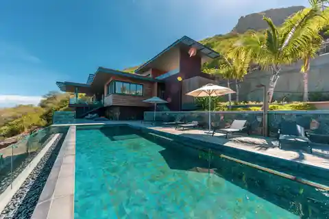 Exceptional Villa in Exclusive Legend Hill