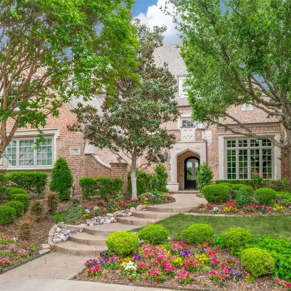 EXTENSIVELY UPDATED CUSTOM HOME