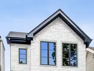 Unique Design with Effortless Beauty