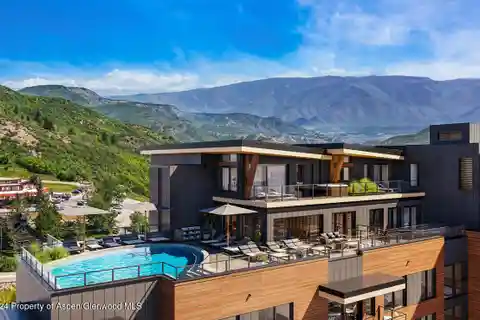 Slope-Side Luxury Living at Stratos