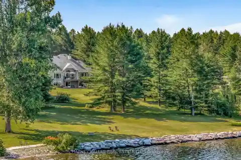 Exceptional Custom-Built Executive Home