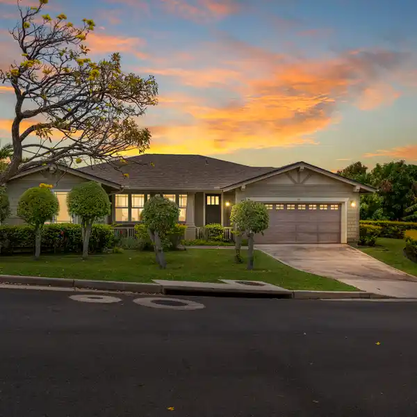 BEAUTIFULLY MAINTAINED SINGLE-LEVEL HOME