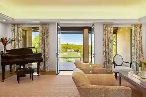 Palm Beach-Inspired Golf Resort