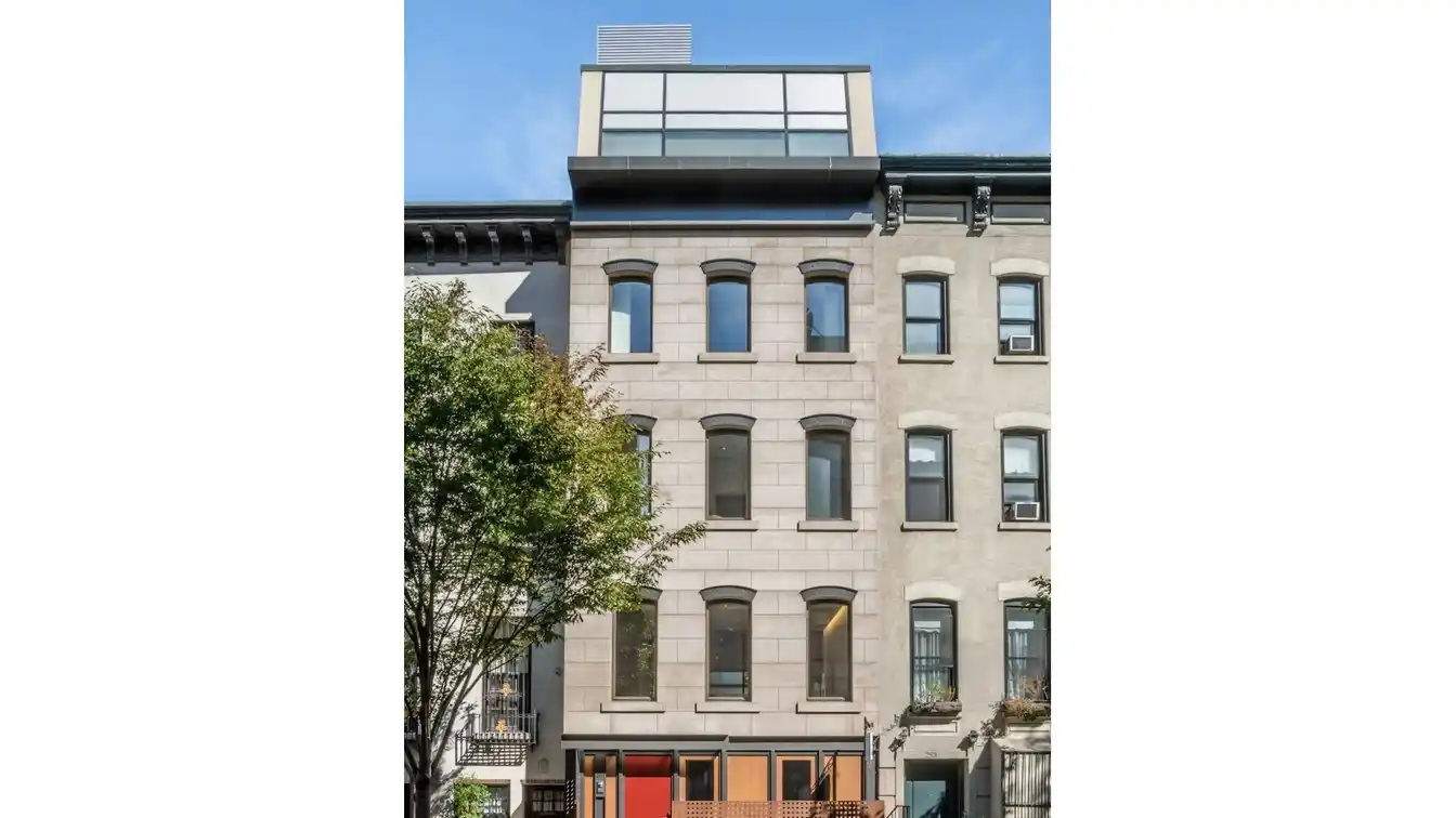 Modern Architectural Townhouse with Private Carriage House