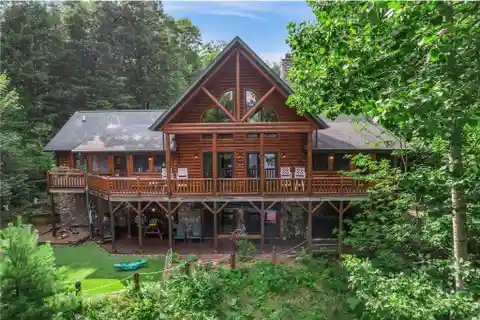 Lakefront Log Home with Stunning Views