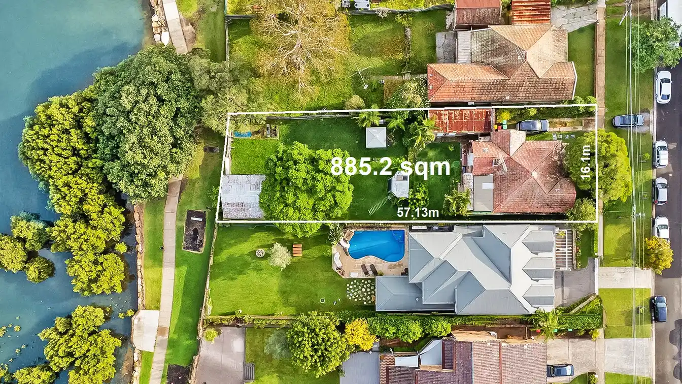 Extraordinary Waterfront Opportunity