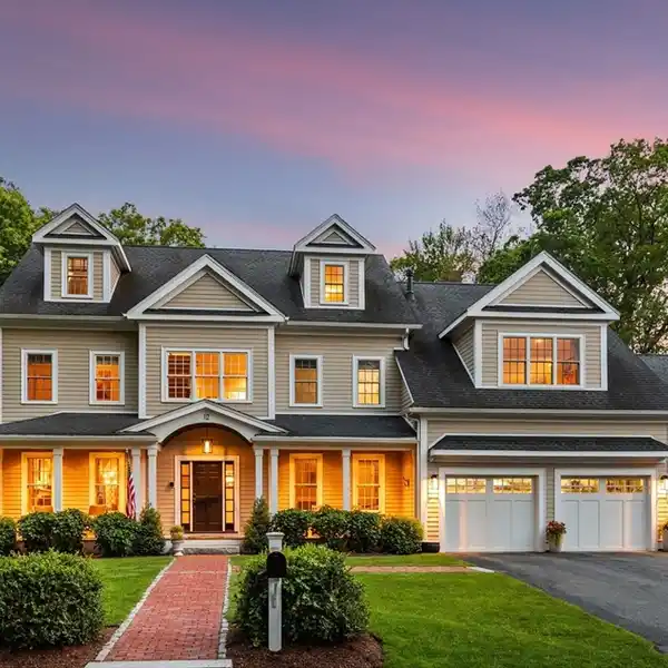 A BEAUTIFUL CONVERGENCE OF LUXURY AND STYLE