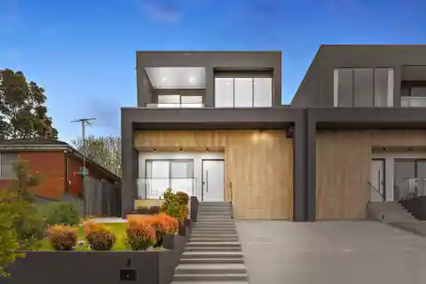 Stylish and Sophisticated Modern Home