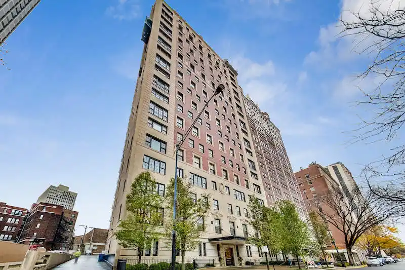 Gorgeous Five Bedroom Duplex with Breathtaking Views