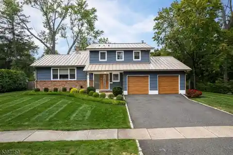 Modern Style with Everyday Comfort