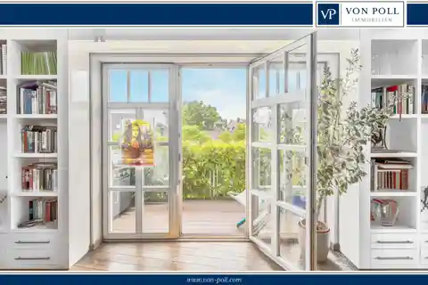 Above the Rooftops of Düsseldorf - Stylish Loft with a View