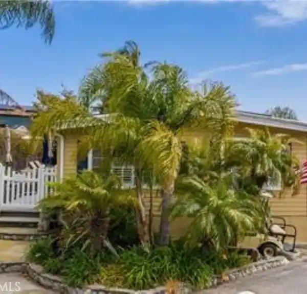 COMPLETELY REMODELED HOME ON THE HIGHLY DESIRED BLUFF OF PARADISE COVE