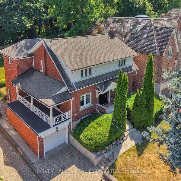 A CENTURY OF CARE IN COVETED LAWRENCE PARK
