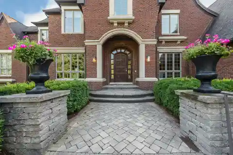 Grand Cathedral-Ceiling Retreat on over Three Acres