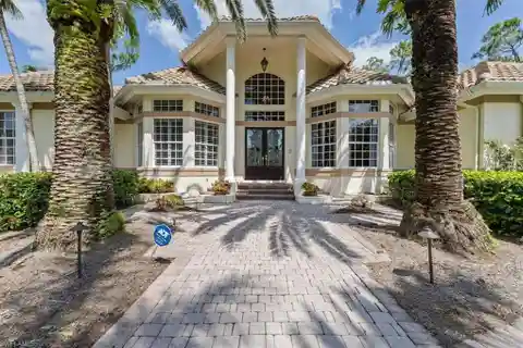 Estate Lot in the Heart of Quail West Golf & Country Club