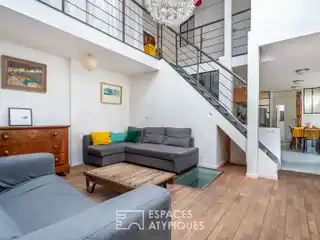 Elegant Loft-Style House