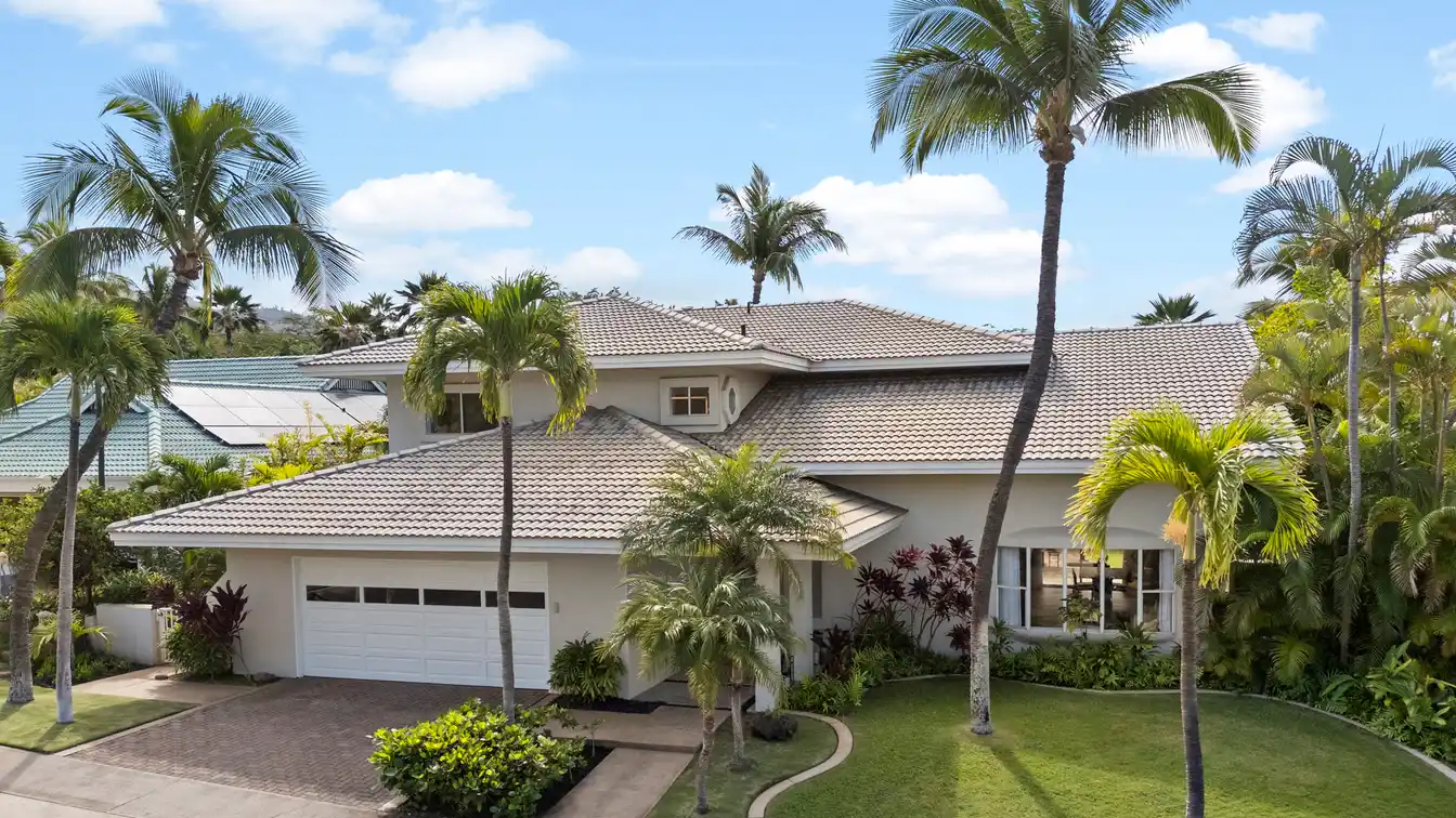 The Perfect Indoor-outdoor Maui Island Lifestyle