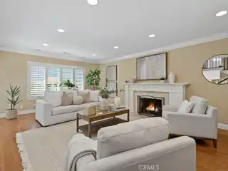 Warm and Inviting Tri-Level Home in College Park East