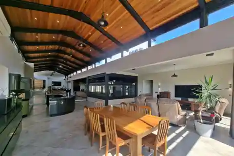 Four Bedroom House for Sale in Midstream Hill Estate