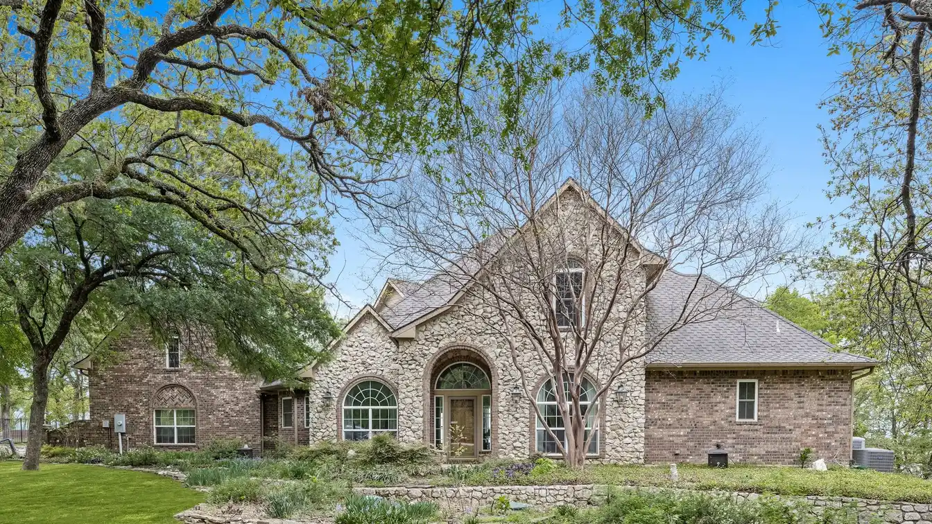 Lakefront Stunner with Incredible Views