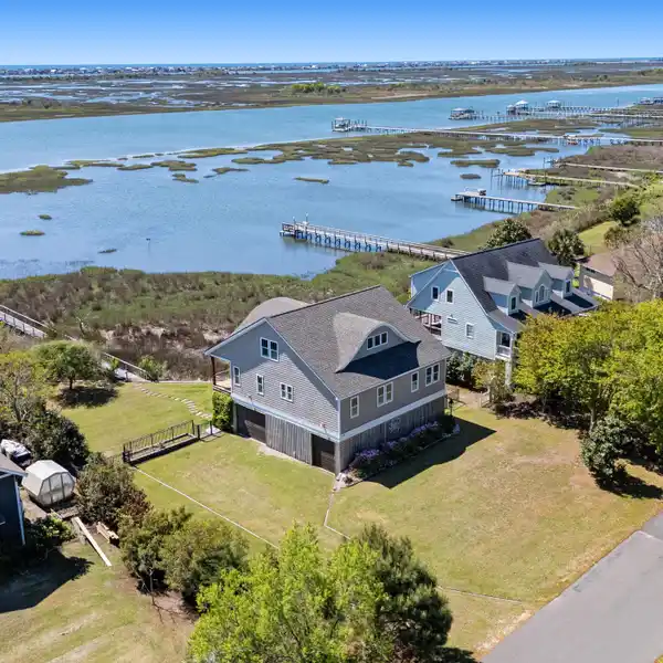 EXCEPTIONAL HOME ON PRISTINE WATERFRONT