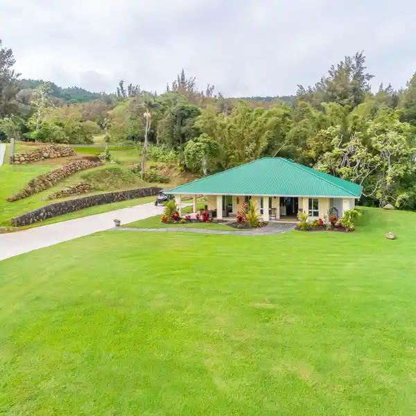 NINE-PLUS-ACRE PROPERTY IN SOUGHT-AFTER KUKUIHAELE