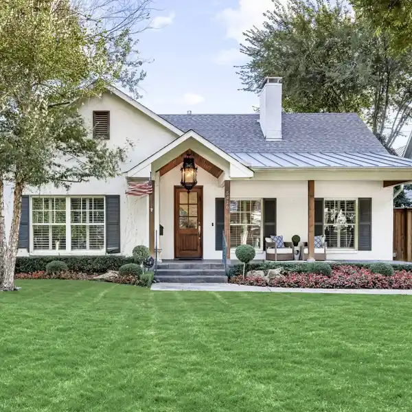 LUXURY SINGLE FAMILY RESIDENCE NEAR HIGHLAND PARK VILLAGE