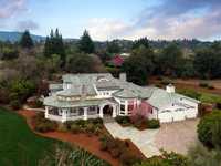 A HOME THAT TRANSCENDS THE ORDINARY