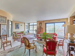 Peaceful Apartment with Open Views