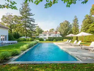 Historic Federal-Style House with Every Modern Amenity