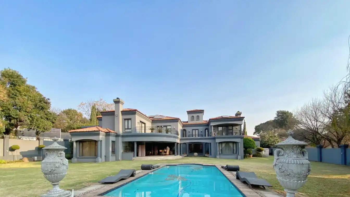 Generous Family Residence