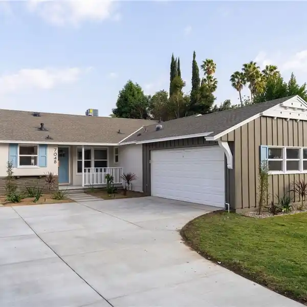 RENOVATED BEAUTY NEAR LAKE BALBOA PARK