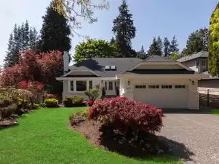 Beautifully Renovated Family Gem