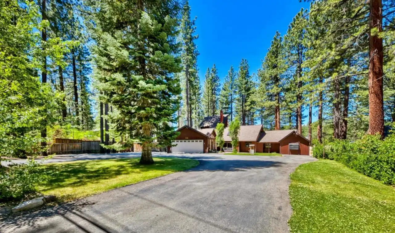 Vintage Charm with Modern Amenities