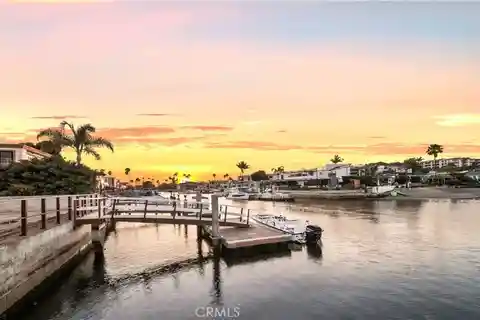 Prestigious Double-Lot Waterfront Estate on Newport Island