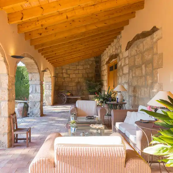 MAGNIFICENT PROPERTY IN SENIOLES