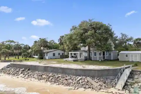 A Piece of History on Pensacola Bay
