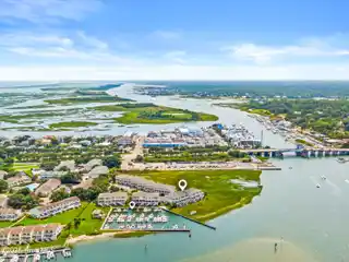 Waterfront Townhome with Sweeping Intracoastal Views
