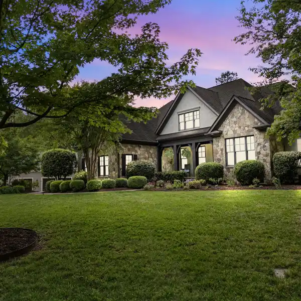 THOUGHTFULLY CRAFTED ELEGANT HOME