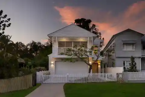 Architectural Brilliance Framed by City and Mountain Views