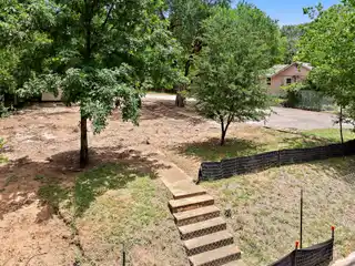 Land