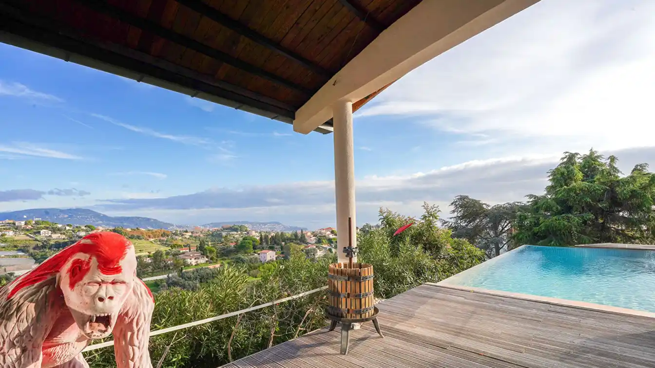 Architect-designed Home in the Heart of Nice