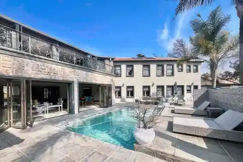 Ultimate Entertainer’s Dream Home