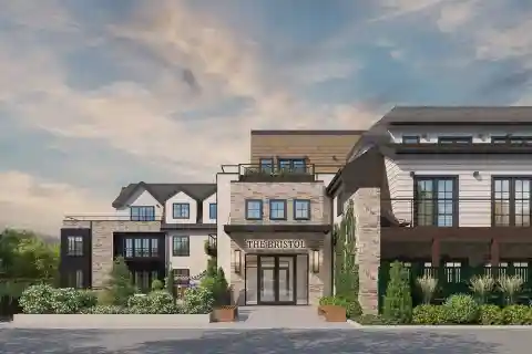 Sophisticated Condominium Living in Wellesley’s Heart