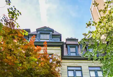Total Restoration of a Fabulous Gold Coast 1898 Row House