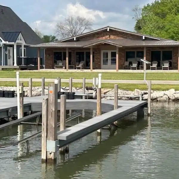IMMACULATE HOME ON BUCKEYE LAKE