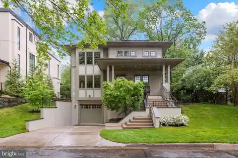 Energy-Efficient Arts & Crafts Gem with Elevator