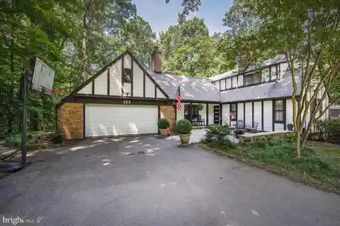 English Tudor Beauty in a Convenient Location