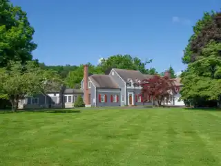 Beautiful Estate Property of over Seven Acres